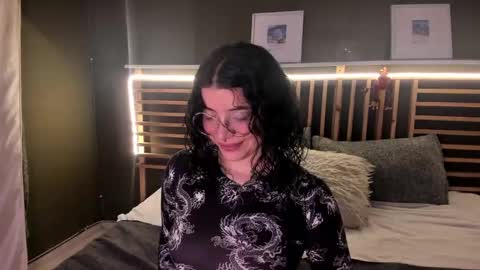  Lili  online show from 03-06-25, 05:46