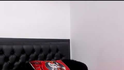 Snapshot of lilibluex chatting on 12-14-24, 04:31 lilibluex online show from 12-14-24, 04:31