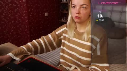 Lilie online show from 02-22-25, 02:52