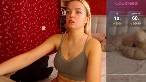 Lilie online show from 03-11-25, 10:51