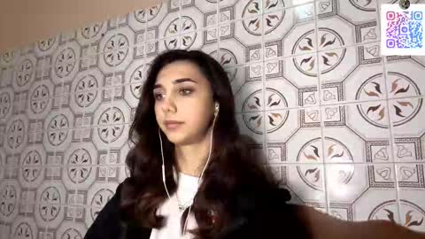 Snapshot of lilihalvorsen chatting on 11-09-25, 10:08 Lina online show from 11-09-25, 10:08