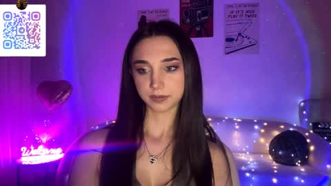 Lina online show from 04-22-26, 10:22