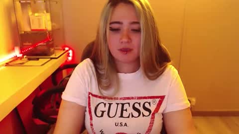 Liliith  online show from 05-30-26, 04:31