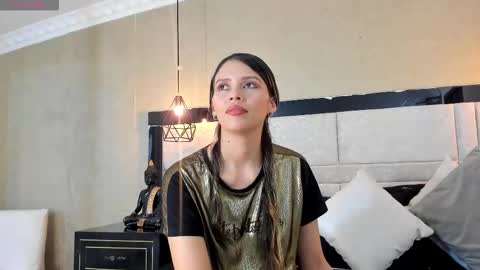 Snapshot of lilijensen chatting on 11-01-25, 06:32 LilyJensen online show from 11-01-25, 06:32