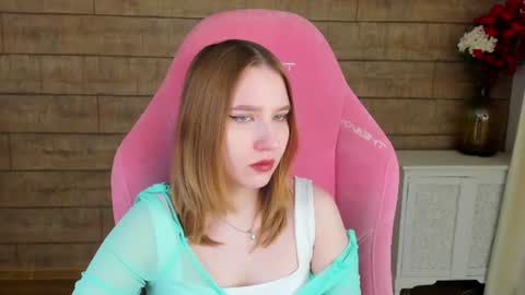 LiliLinn online show from 07-07-26, 05:10