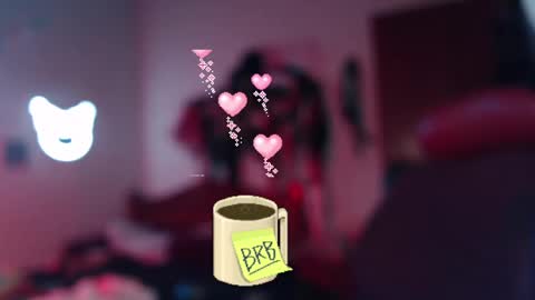Snapshot of lililiu chatting on 12-14-24, 04:34 Molly online show from 12-14-24, 04:34