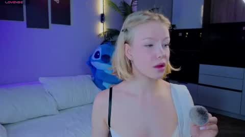 lililok101 online show from 07-17-26, 01:56