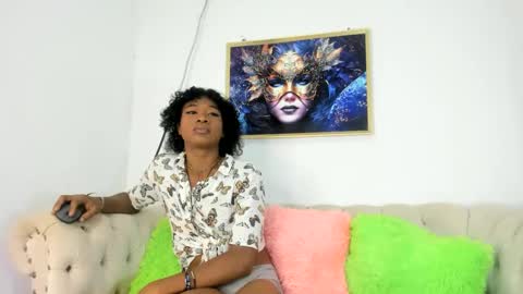 lilit2005_ online show from 02-17-25, 06:37