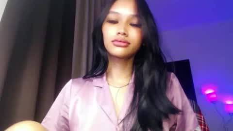 Chloe online show from 04-21-26, 01:42