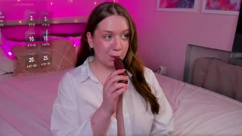 Snapshot of lilit_sinful chatting on 04-19-26, 06:10 lilit online show from 04-19-26, 06:10
