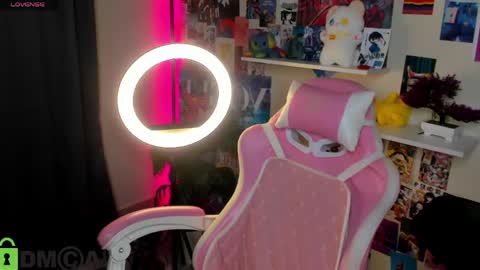 Snapshot of lilit_sinful chatting on 04-26-26, 11:19 lilit online show from 04-26-26, 11:19