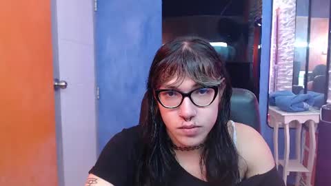 Snapshot of lilith_ayanami chatting on 07-17-26, 01:40 lilith online show from 07-17-26, 01:40