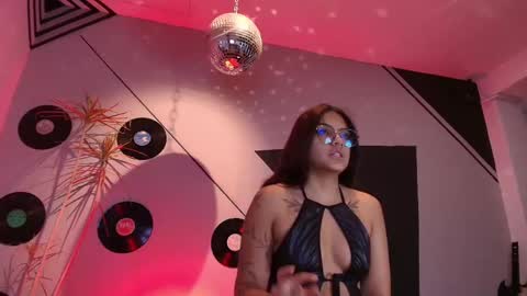 Snapshot of lilith_black_1 chatting on 11-05-25, 11:21 Lilith and Khloe online show from 11-05-25, 11:21