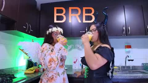 Snapshot of lilith_black_1 chatting on 11-07-25, 11:21 Lilith and Khloe online show from 11-07-25, 11:21