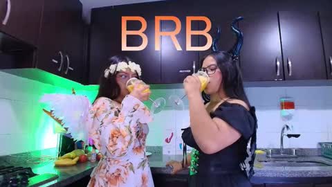 Snapshot of lilith_black_1 chatting on 11-12-25, 11:21 Lilith and Khloe online show from 11-12-25, 11:21