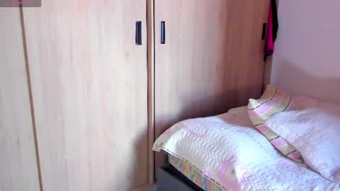 Snapshot of lilith_harmony chatting on 06-23-26, 09:02 goddess of hell20 online show from 06-23-26, 09:02