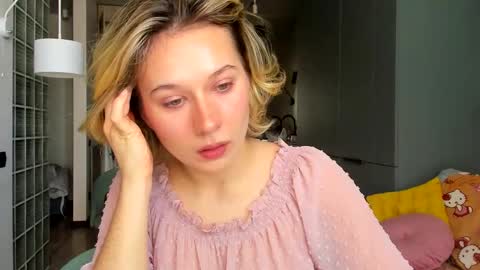 Snapshot of lilith_lutherlow chatting on 02-01-26, 10:58 lilith online show from 02-01-26, 10:58