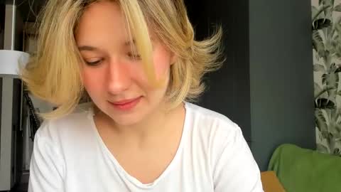 Snapshot of lilith_lutherlow chatting on 02-28-26, 11:55 lilith online show from 02-28-26, 11:55