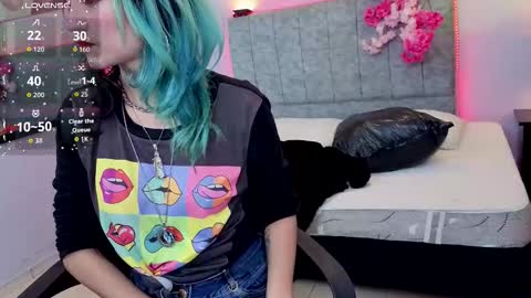 lilith_morgan01 online show from 10-14-25, 12:17
