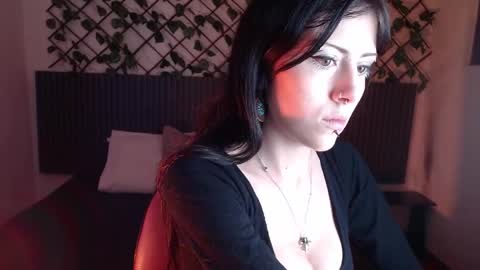 Lilith Patton  online show from 04-19-26, 01:10