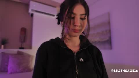 Snapshot of lilith_sage_ chatting on 11-14-25, 12:37 lilith_sage_ online show from 11-14-25, 12:37