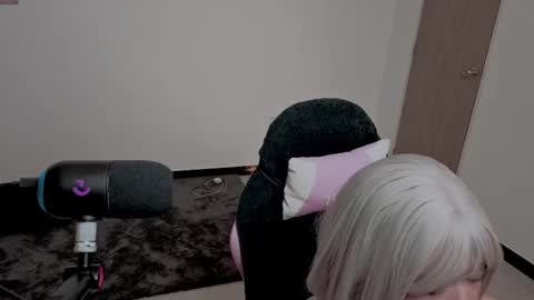 Lilith online show from 11-21-25, 06:39