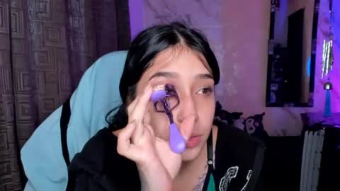 Snapshot of lilithcollins chatting on 06-10-26, 01:10 LILIKTH online show from 06-10-26, 01:10
