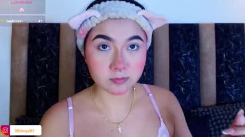 lilithnyx_x online show from 05-20-26, 02:56