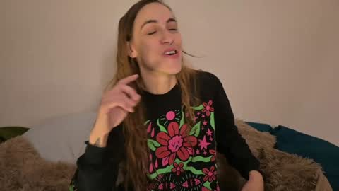 L online show from 12-06-24, 11:22