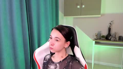 lilithstrangfor online show from 12-16-24, 07:58