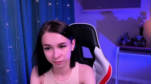 lilithstrangfor online show from 12-23-24, 11:28