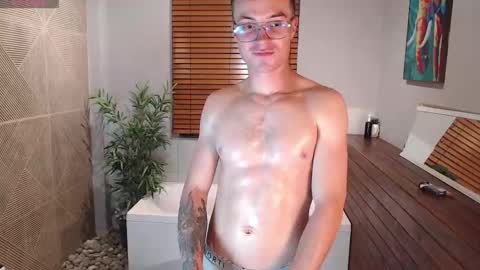 Snapshot of liljames_ chatting on 11-24-25, 08:08 Lil James online show from 11-24-25, 08:08