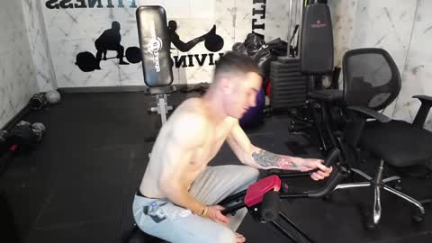 Snapshot of liljames_ chatting on 11-27-25, 07:49 Lil James online show from 11-27-25, 07:49