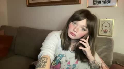 Snapshot of lill_daddysgirl chatting on 02-06-26, 01:54 lilldaddysgirl online show from 02-06-26, 01:54