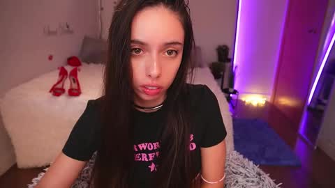 Snapshot of lill_dayna chatting on 10-06-25, 07:50 Lill Dayna online show from 10-06-25, 07:50