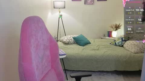 Maria online show from 11-05-25, 04:12