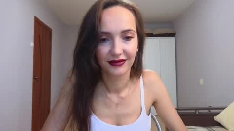 Lillian online show from 11-06-25, 05:19