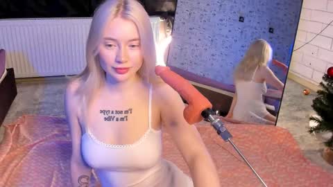lillie_berry online show from 02-11-26, 05:01