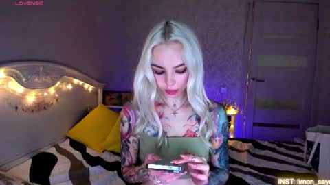 LilliMoore online show from 07-30-26, 11:37