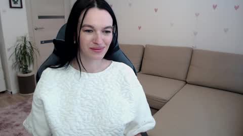 lilliyves online show from 04-11-26, 11:25