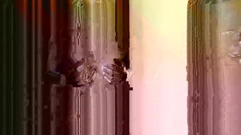 Snapshot of lilly_freak chatting on 09-22-25, 08:33 Des online show from 09-22-25, 08:33