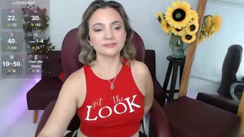 Snapshot of lilly_milf chatting on 07-28-26, 04:05 Lilly online show from 07-28-26, 04:05