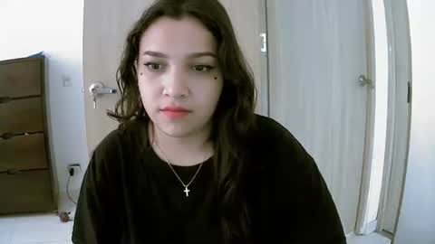 Sey - Lilly  online show from 02-19-26, 03:41