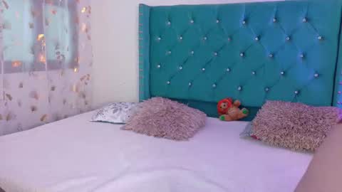 Snapshot of lilly_peach22 chatting on 08-01-26, 04:56 Lilly Peach online show from 08-01-26, 04:56