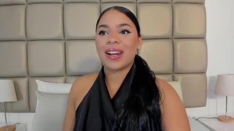 Lilly  online show from 05-29-26, 04:32