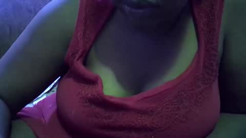 lillybae1811 online show from 05-16-26, 10:52