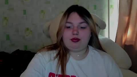 lillyhaigh online show from 05-23-26, 06:07