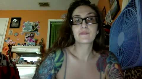 Snapshot of lillylushabae chatting on 07-20-26, 07:16 hi guys im back on here 3 online show from 07-20-26, 07:16