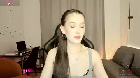 Lilly online show from 07-01-26, 05:34