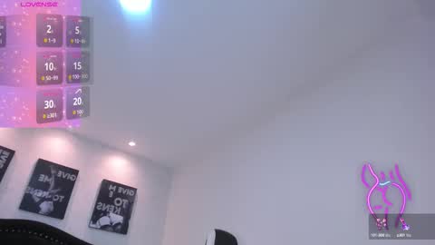 Lilly online show from 09-20-25, 01:12